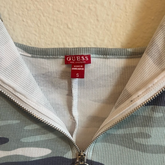 Guess romper - Picture 3 of 4